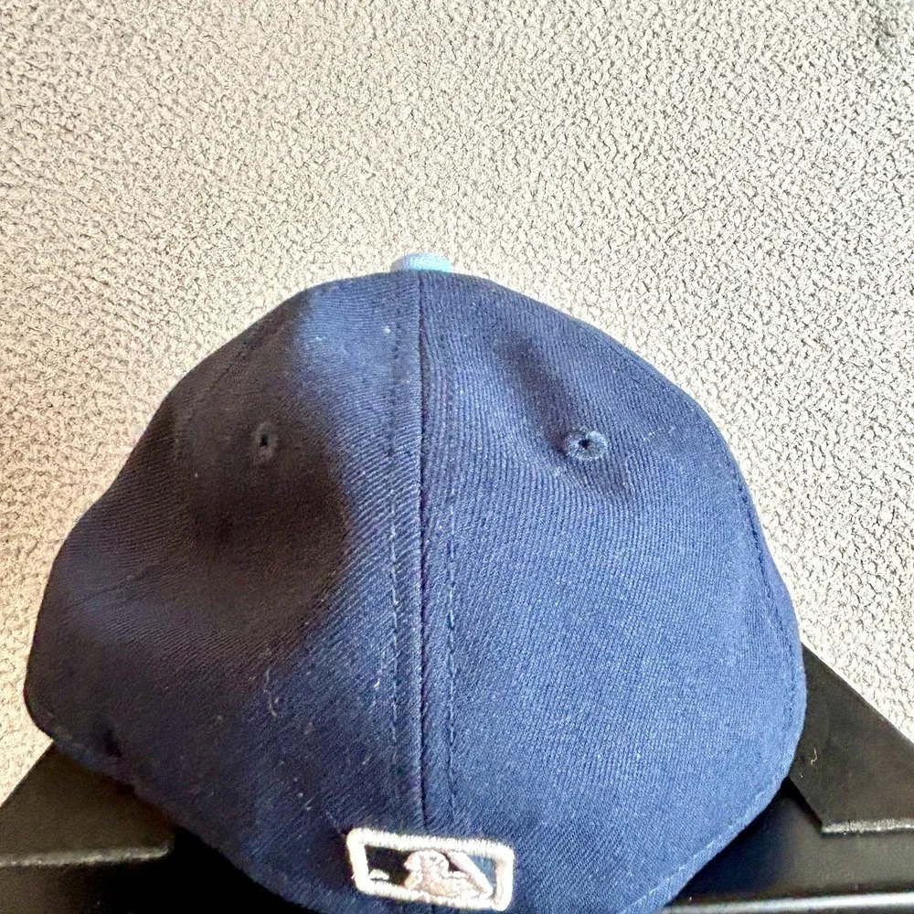 NEW ERA MENS KANSAS CITY ROYALS CITY CONNECT 59FIFTY HAT SIZE 7